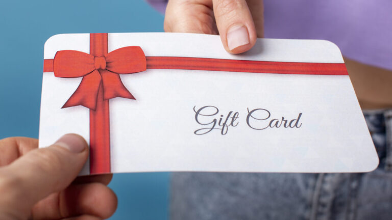 Read more about the article Learn 5 Red Flags Now — and Never Fall for Fake Walmart and Costco Gift Cards