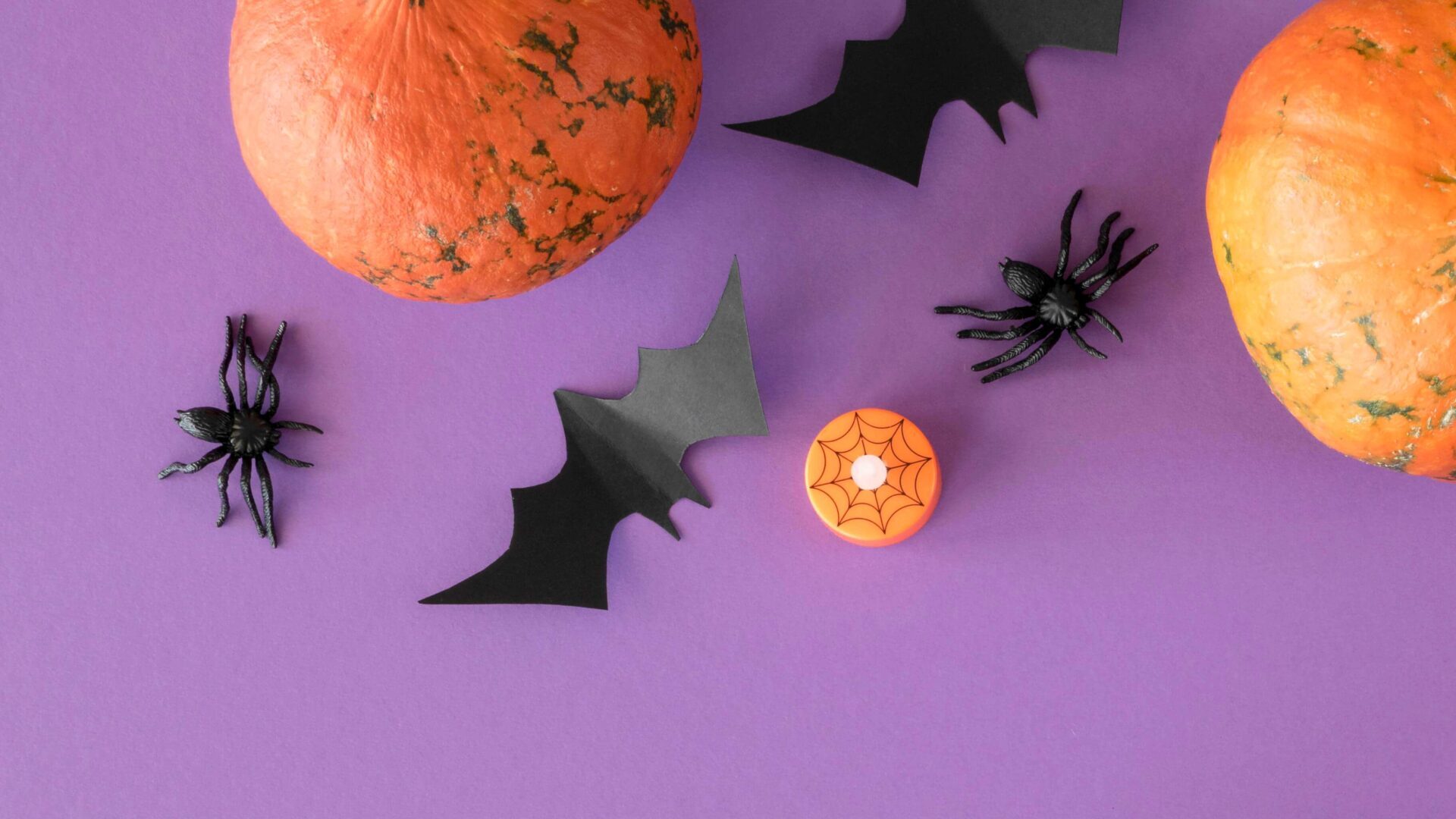 You are currently viewing Trick or Scam? Don’t Let Criminals Steal Your Money This Halloween