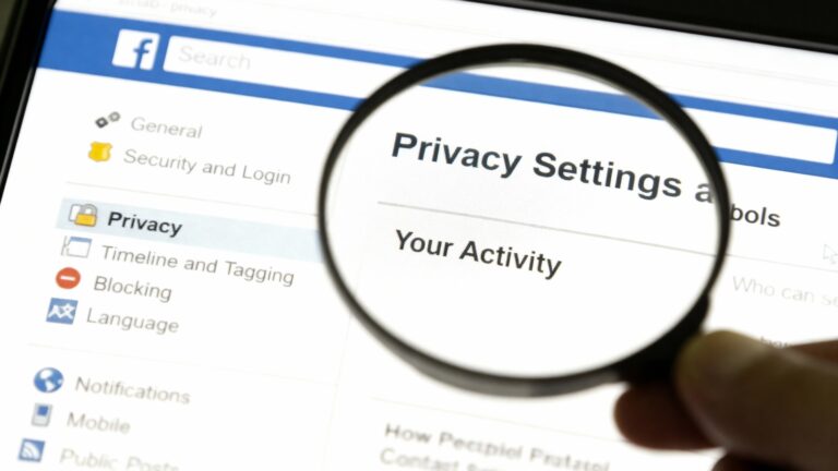 Read more about the article The 3 Silent Privacy Settings You Need to Check and Turn Off Right Now