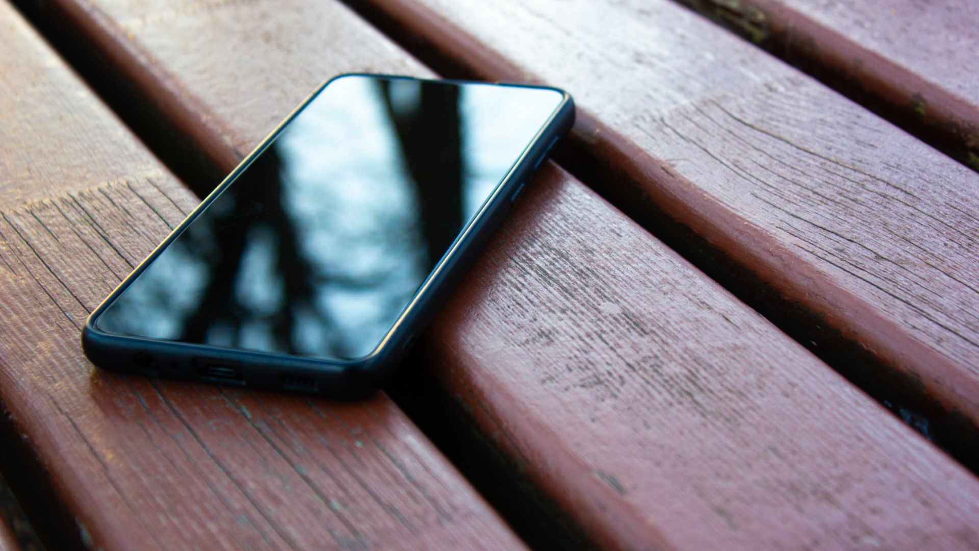 You are currently viewing Lost Phone? Start With These 5 Simple Steps