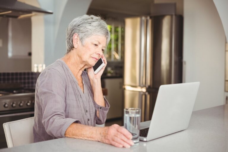 Read more about the article Woman Loses $378K After Caller Poses as Federal Official — Here’s What Happened