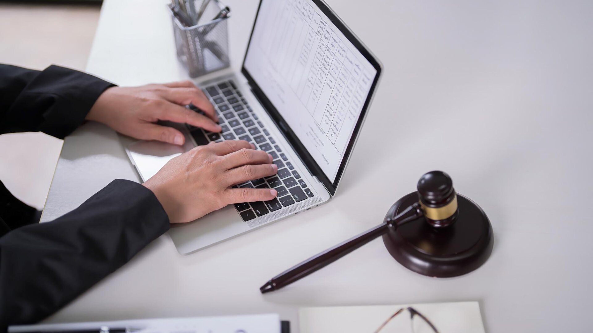 Read more about the article DocketWise Data Breach Impacts 143,000 — What to Know