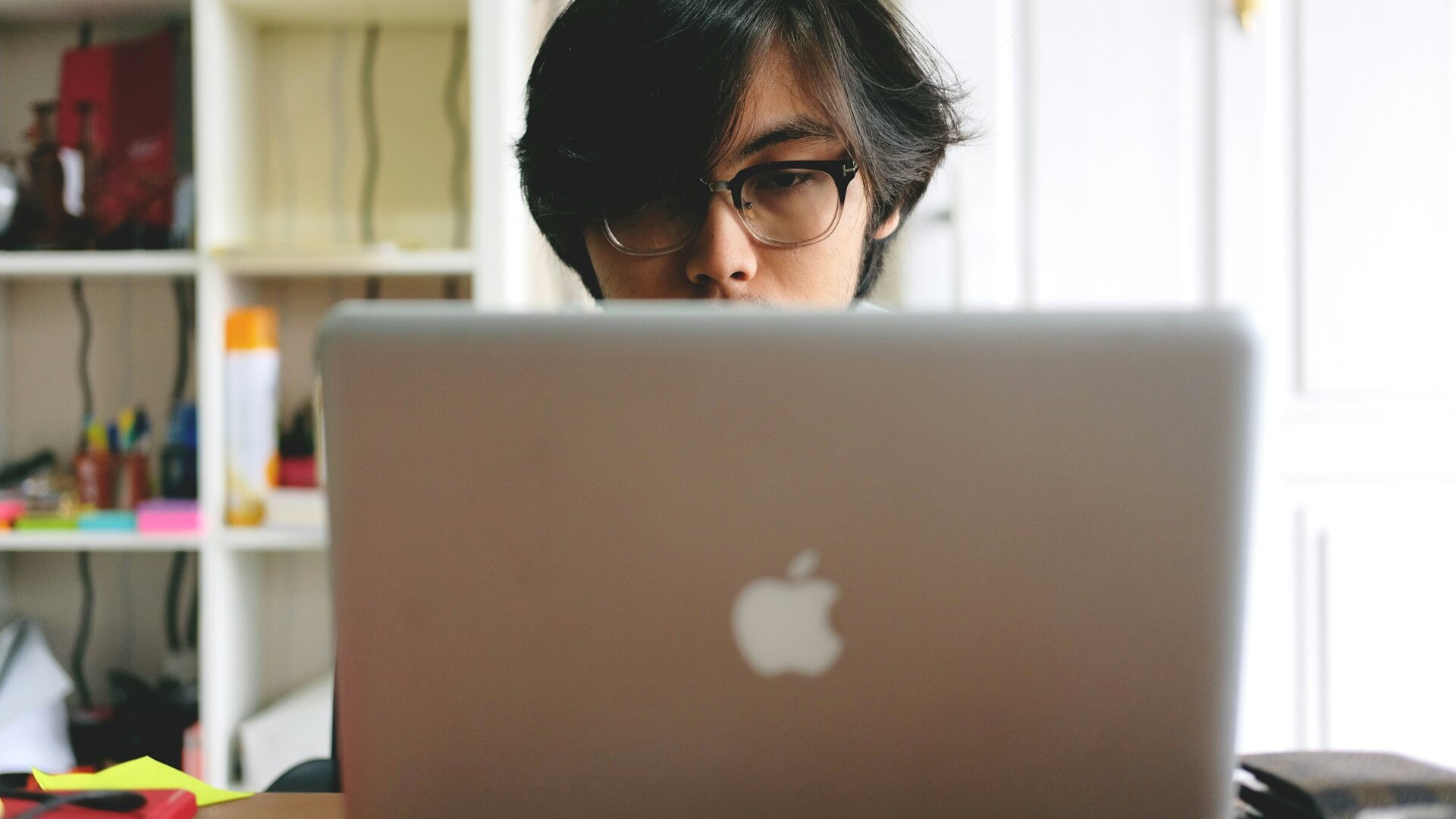 You are currently viewing Mac Users Lured Into Malware by Fake Claude Guides in Google Ads — Here’s What Happened