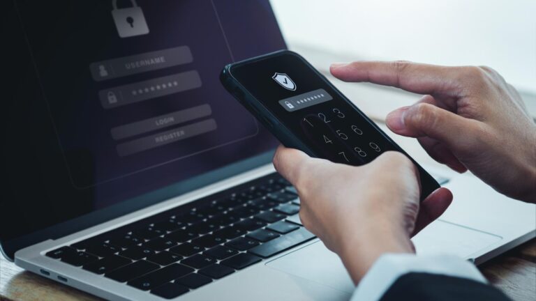Read more about the article iOS 27 Uses AI to Fix Weak Passwords for You — What We Know