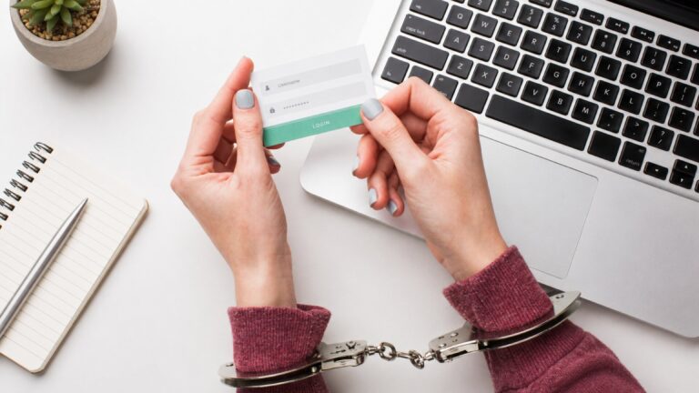 Read more about the article FTC Requires Amazon to Pay $2.25 Million to Resolve Allegations of Violating FCRA — What to Know